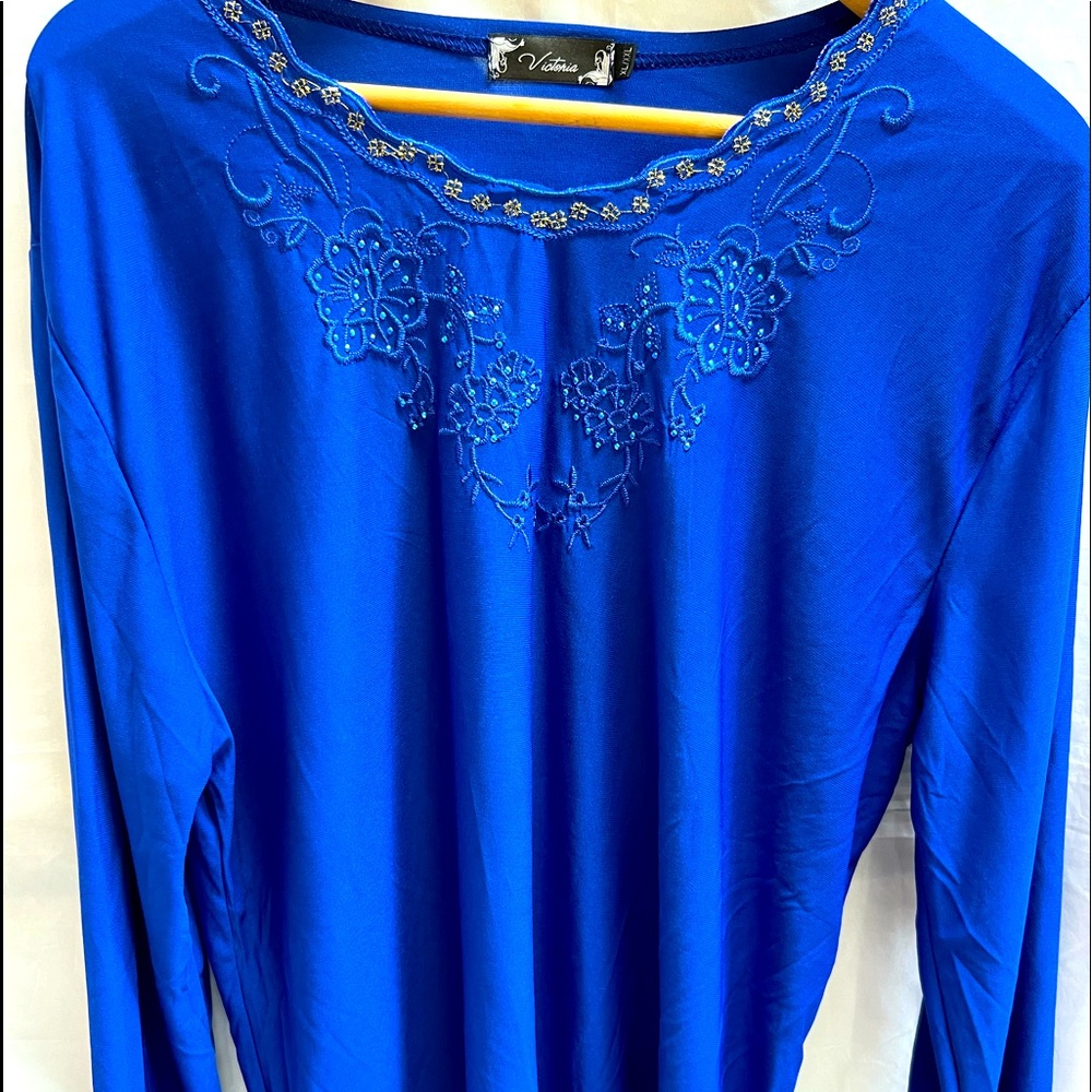 Woman’s Top
